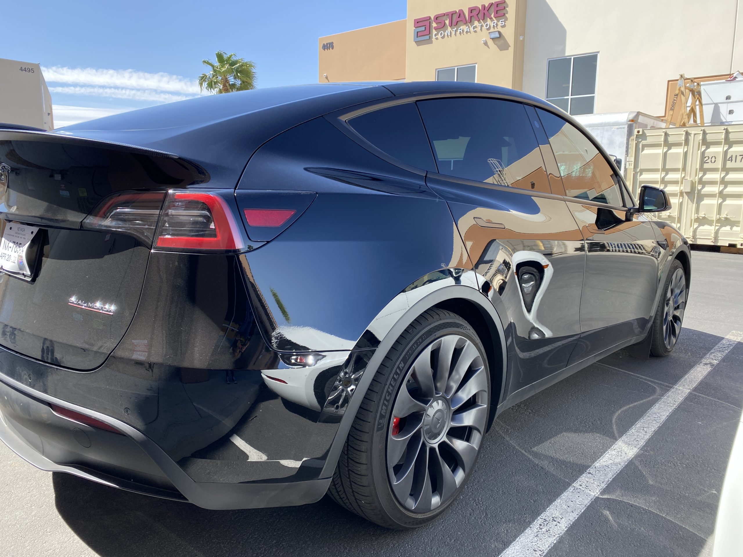 Tesla Model Y — Windshield Skin™